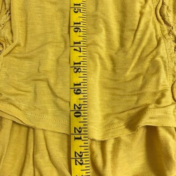 White Birch Mustard Yellow Short Sleeve Top XL - Picture 5 of 11